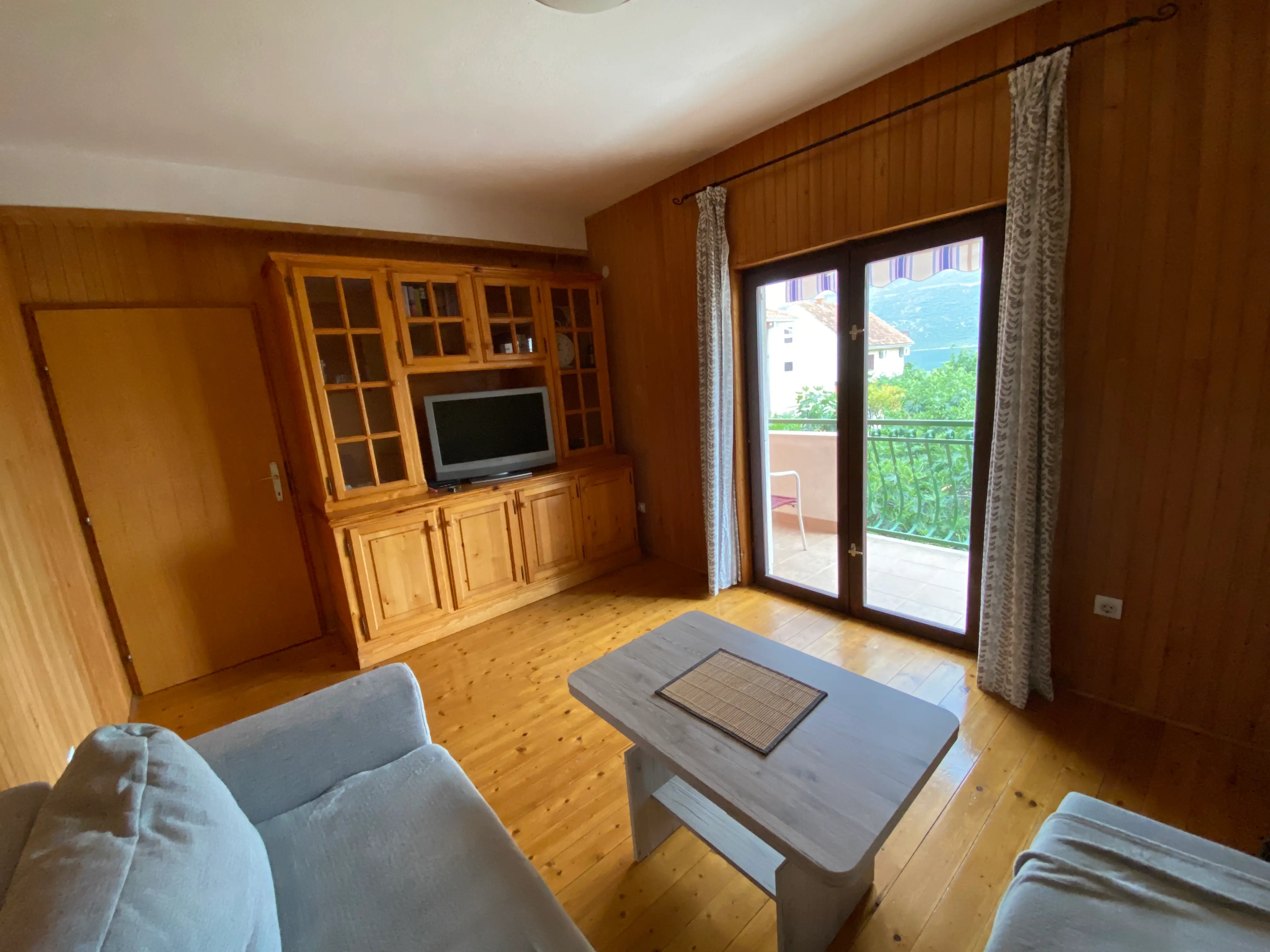 Duży apartament — około 100 m² – Zdjęcie 3