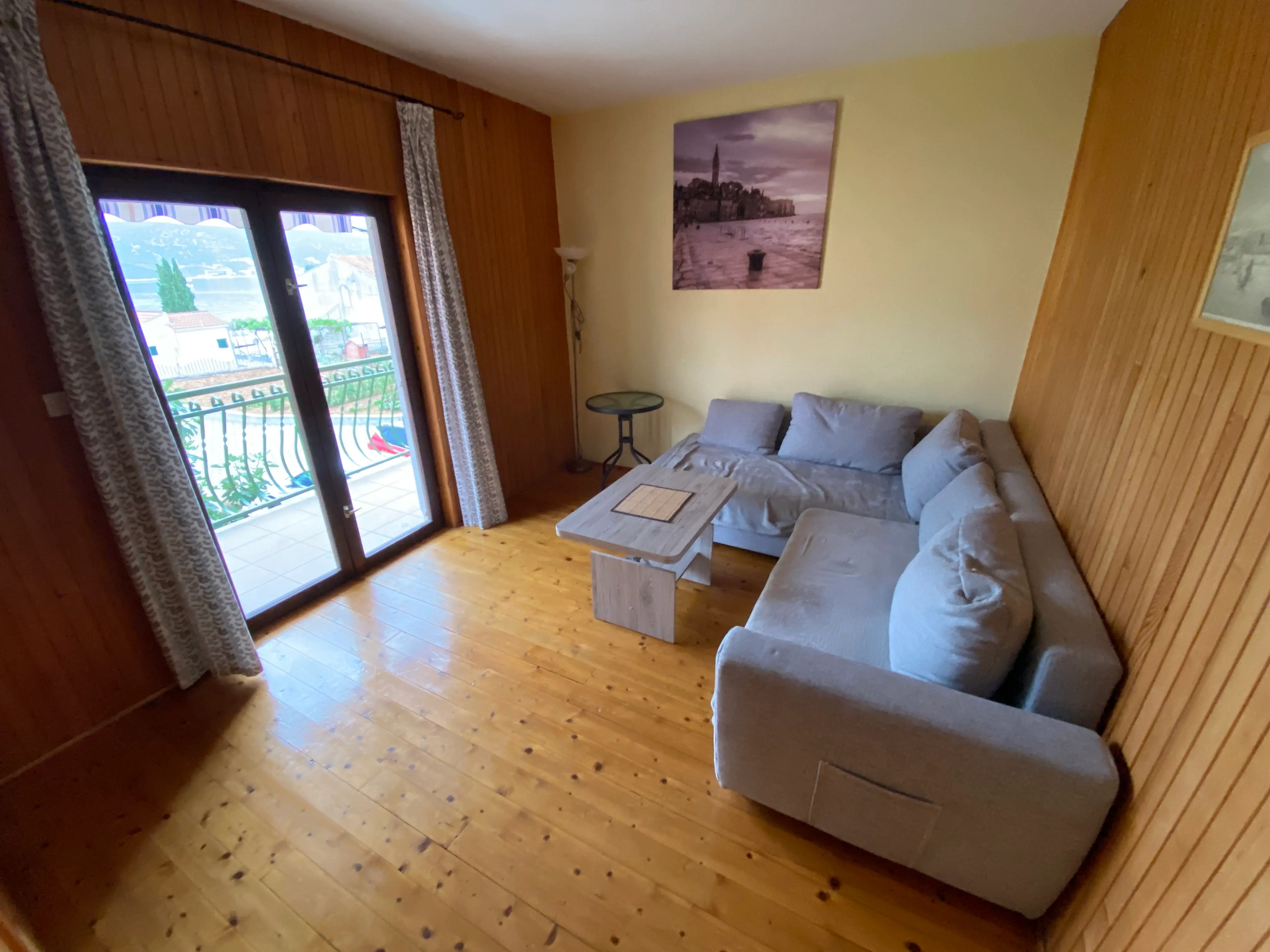 Duży apartament — około 100 m² – Zdjęcie 4