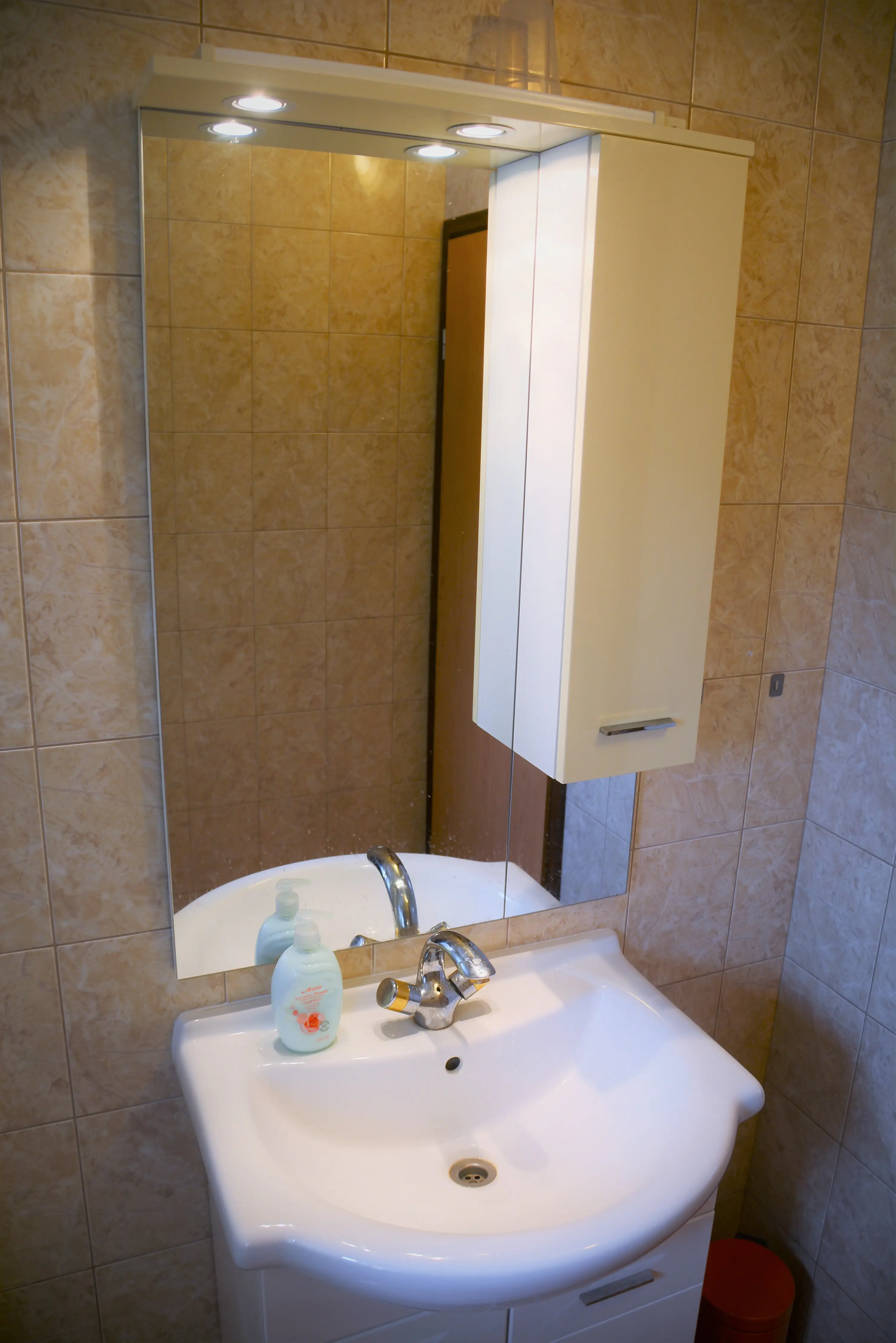 Apartament na piętrze — lewy – Zdjęcie 13
